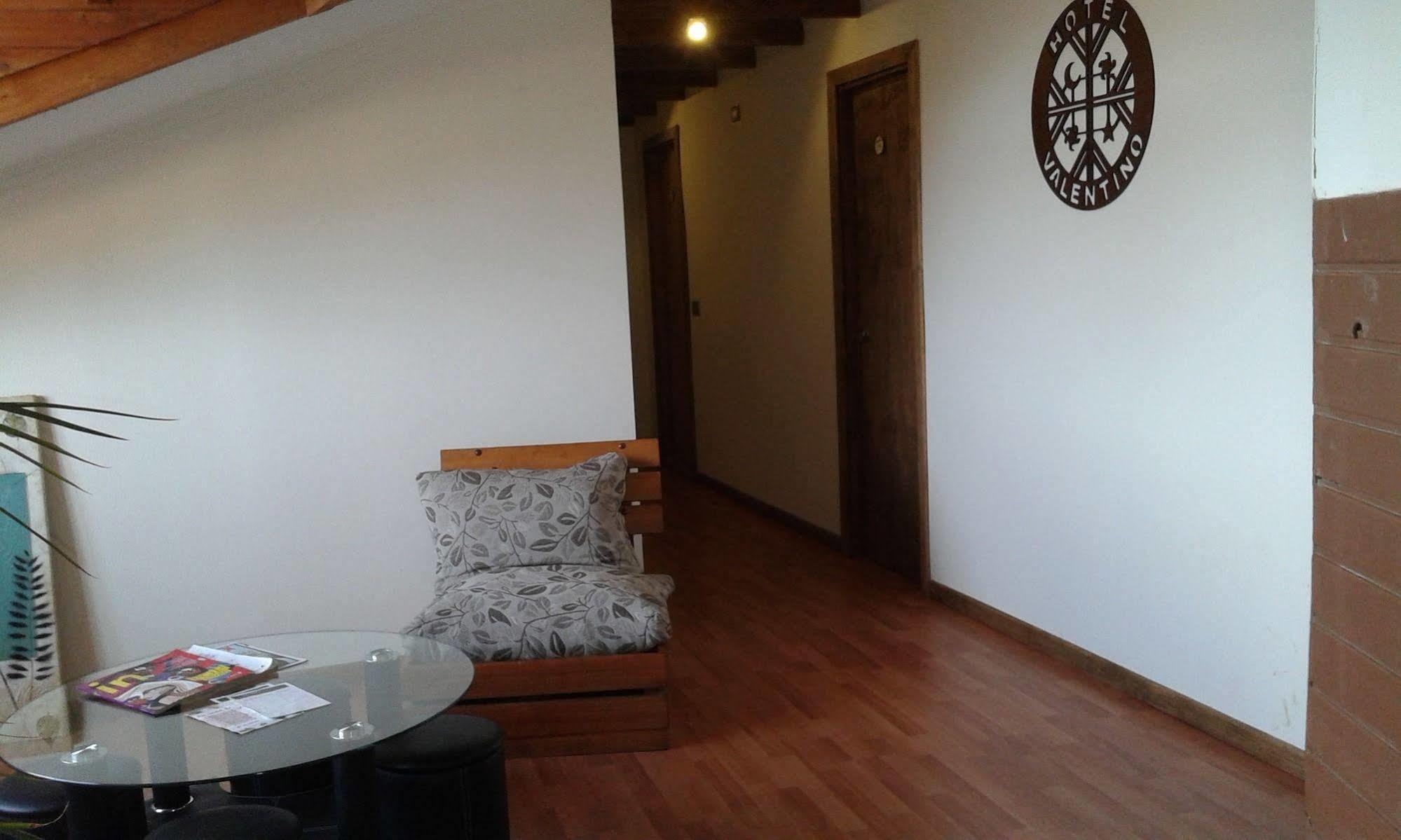 Hostal Valentino Villarrica Exterior foto
