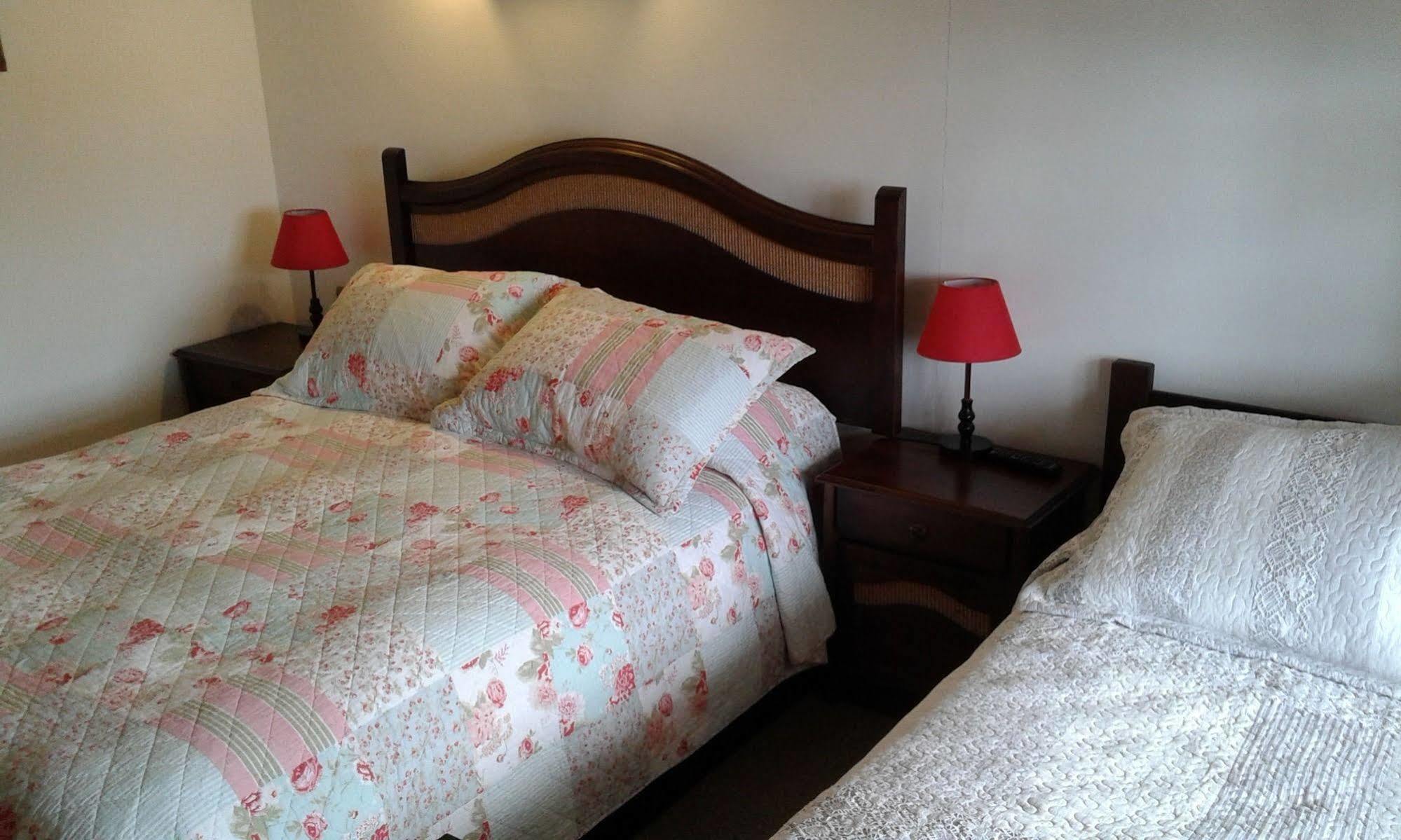 Hostal Valentino Villarrica Exterior foto